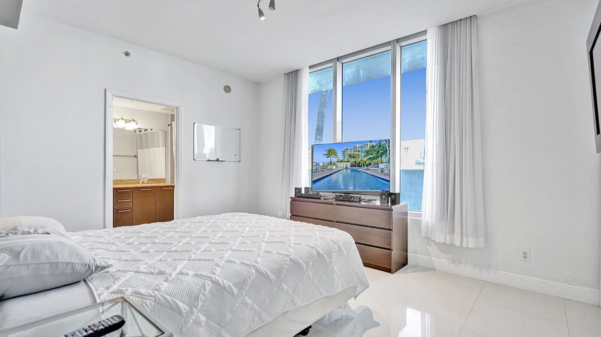 Uptown Marina Lofts
