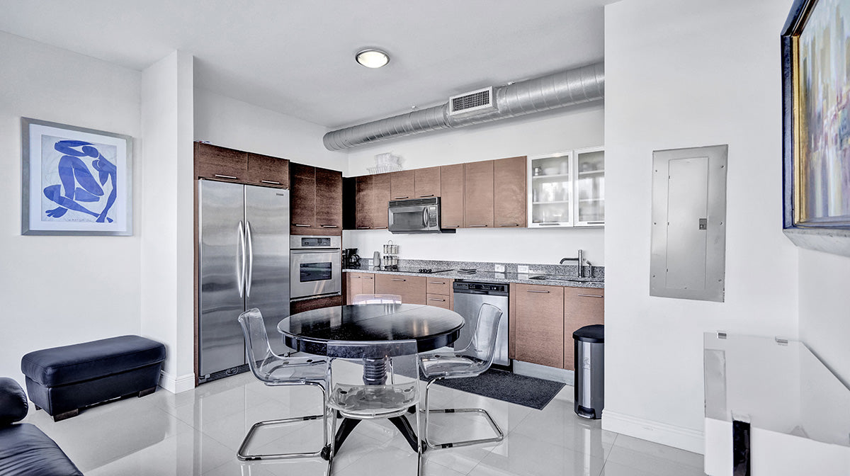 Uptown Marina Lofts